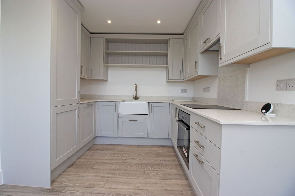 Property photo 2 of 11 Picture 2