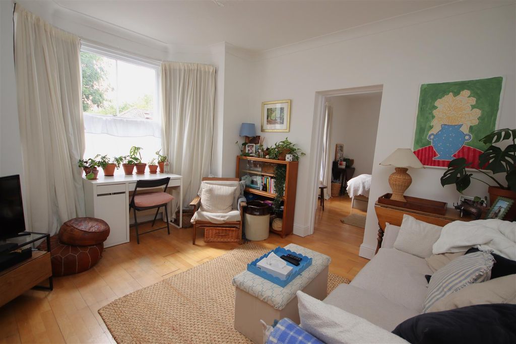 Property photo 2 of 8 Img_4025.Jpg