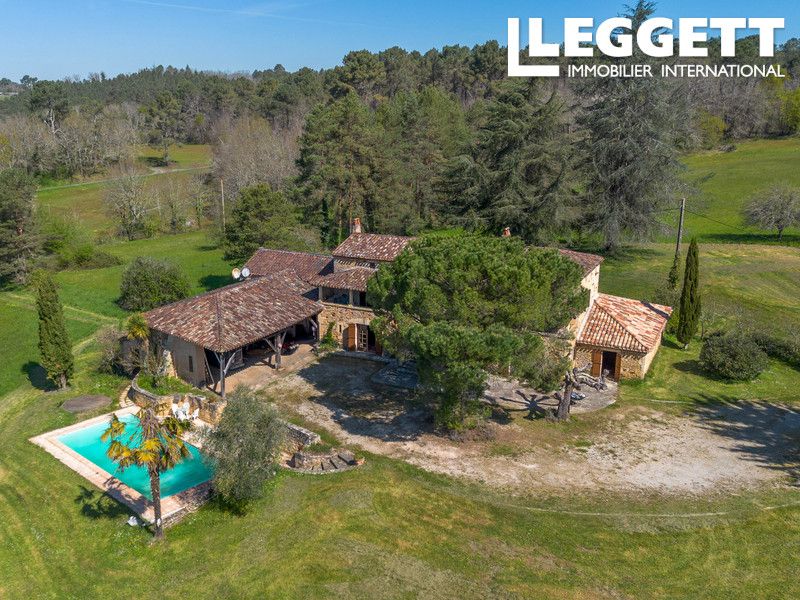 Property photo 2 of 10