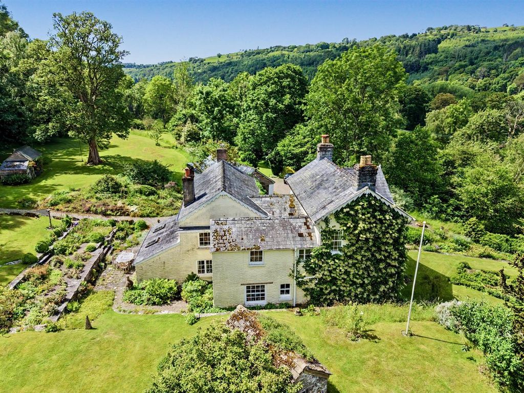Property photo 3 of 34 Dji_Fly_20260608_113210_0195_1781002486107_Photo.J