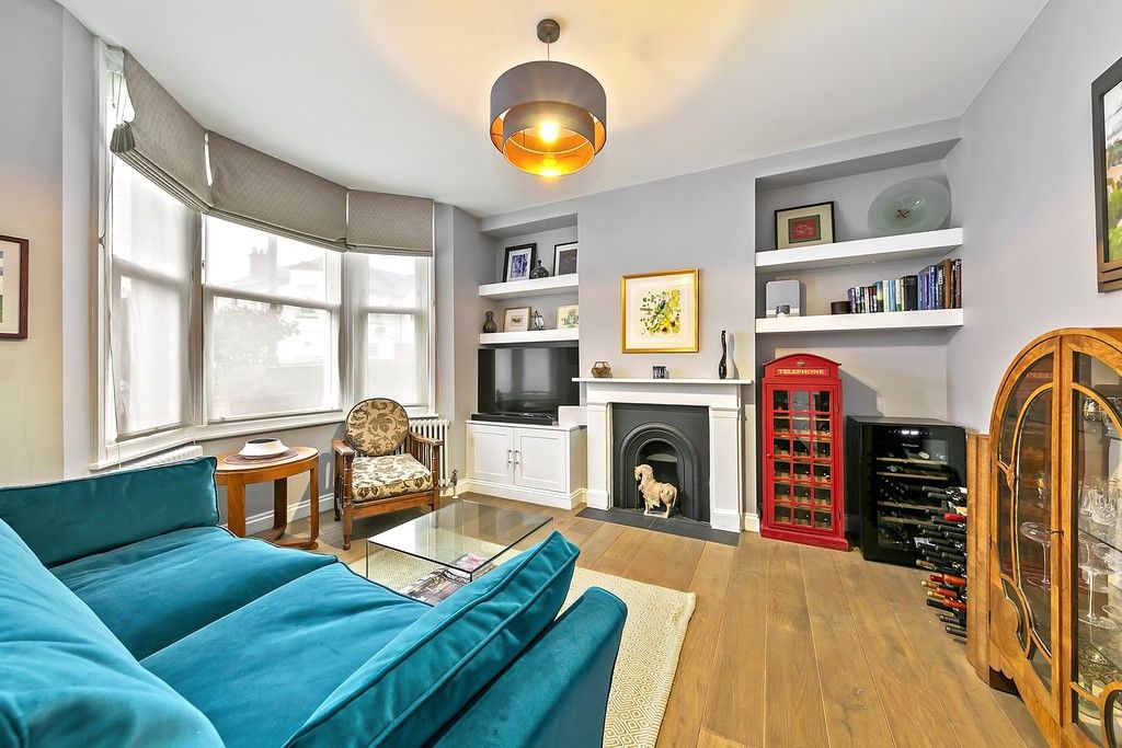 Property photo 2 of 17