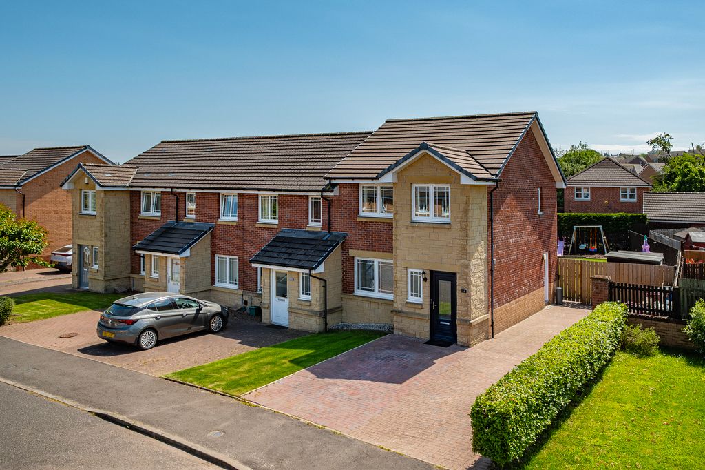 Property photo 1 of 44