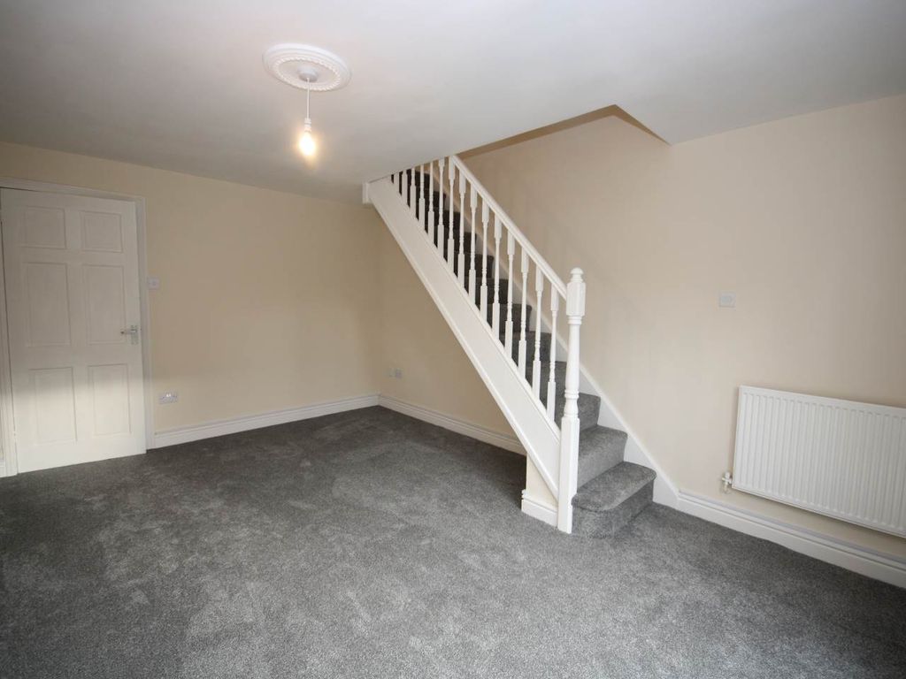 Property photo 2 of 15 Lounge 2