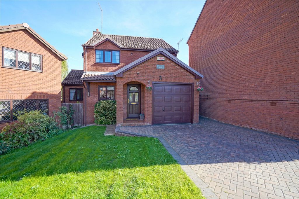 Property photo 1 of 20 Picture No. 19