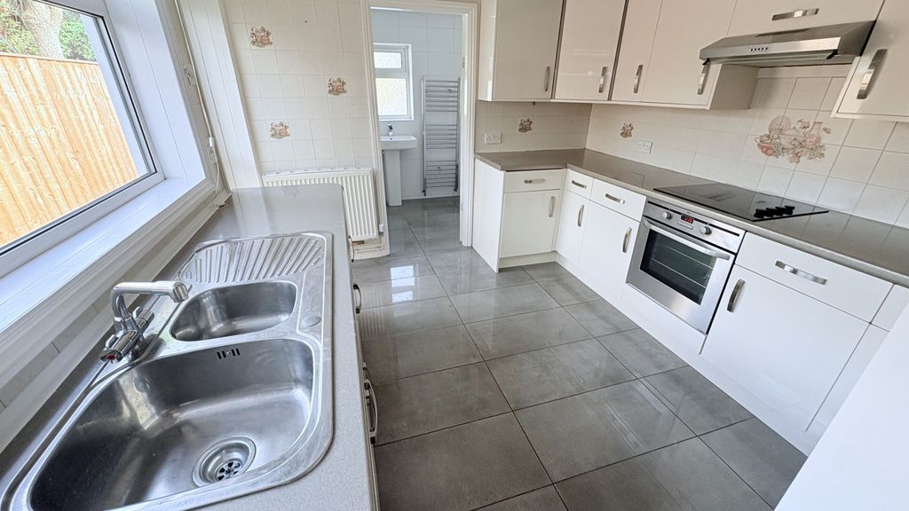 Property photo 3 of 4 Fullsizerender