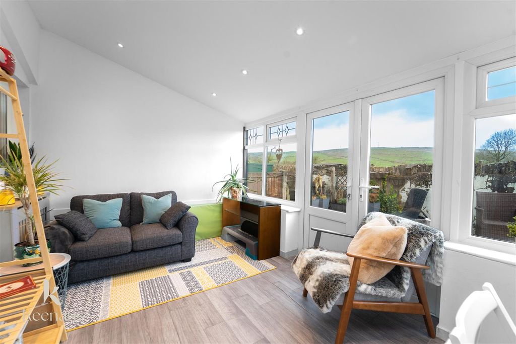Property photo 1 of 20 4-39.Jpg