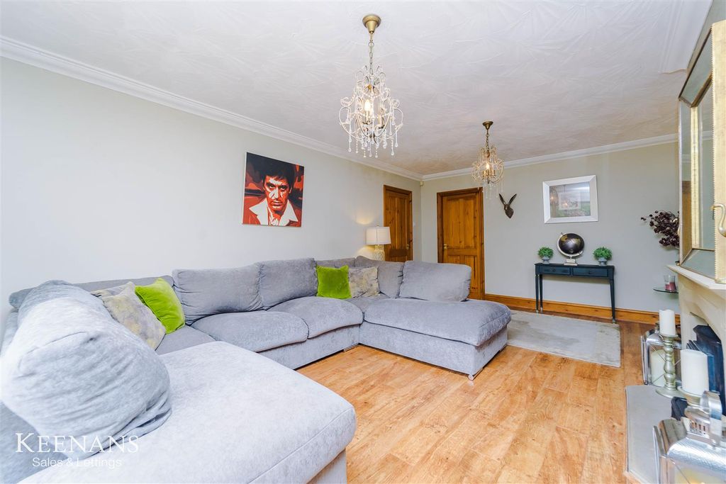 Property photo 3 of 56 51.Jpg