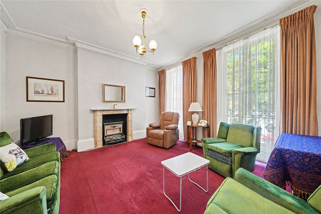 Property photo 3 of 12 Picture No. 06