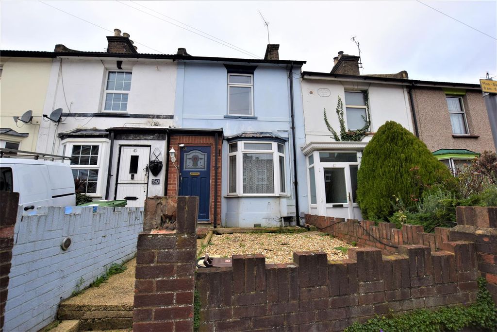 Property photo 1 of 8