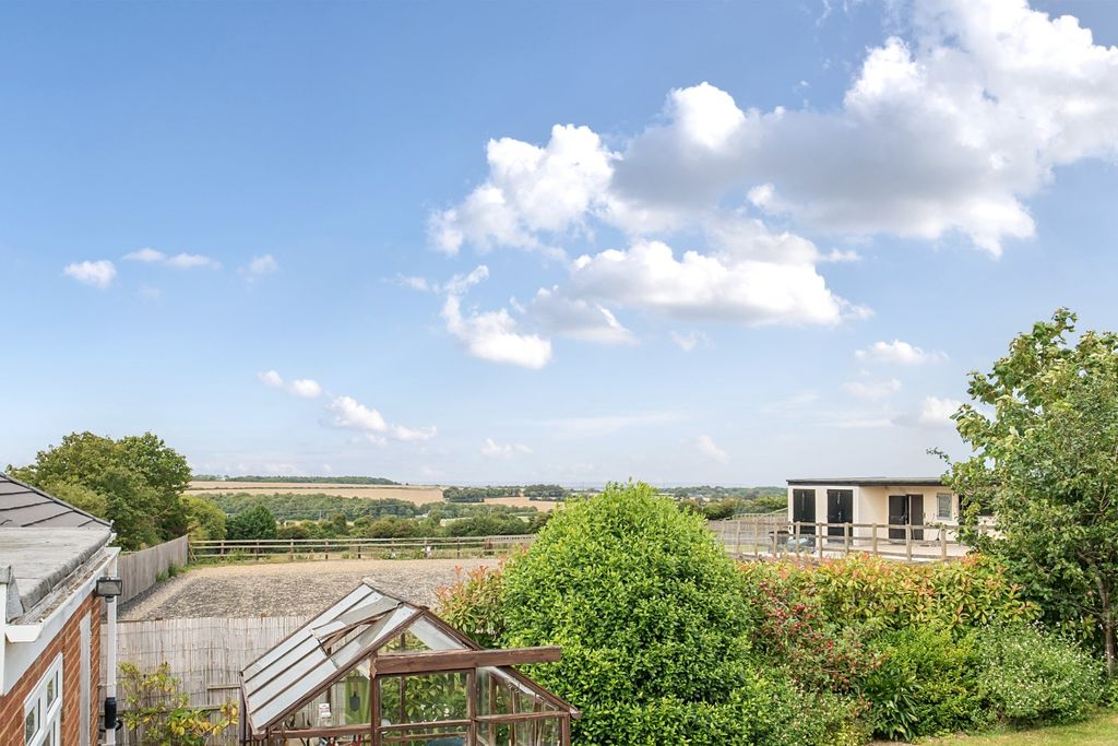 Property photo 3 of 20 1449202