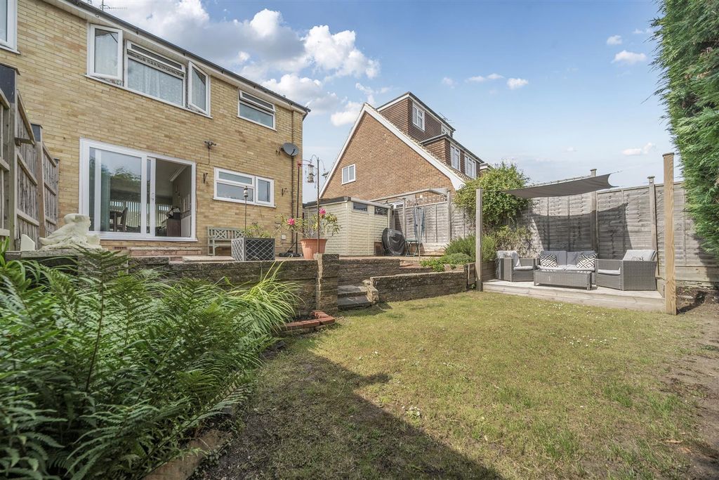 Property photo 2 of 19 From Aspire Residential | Tyne Close