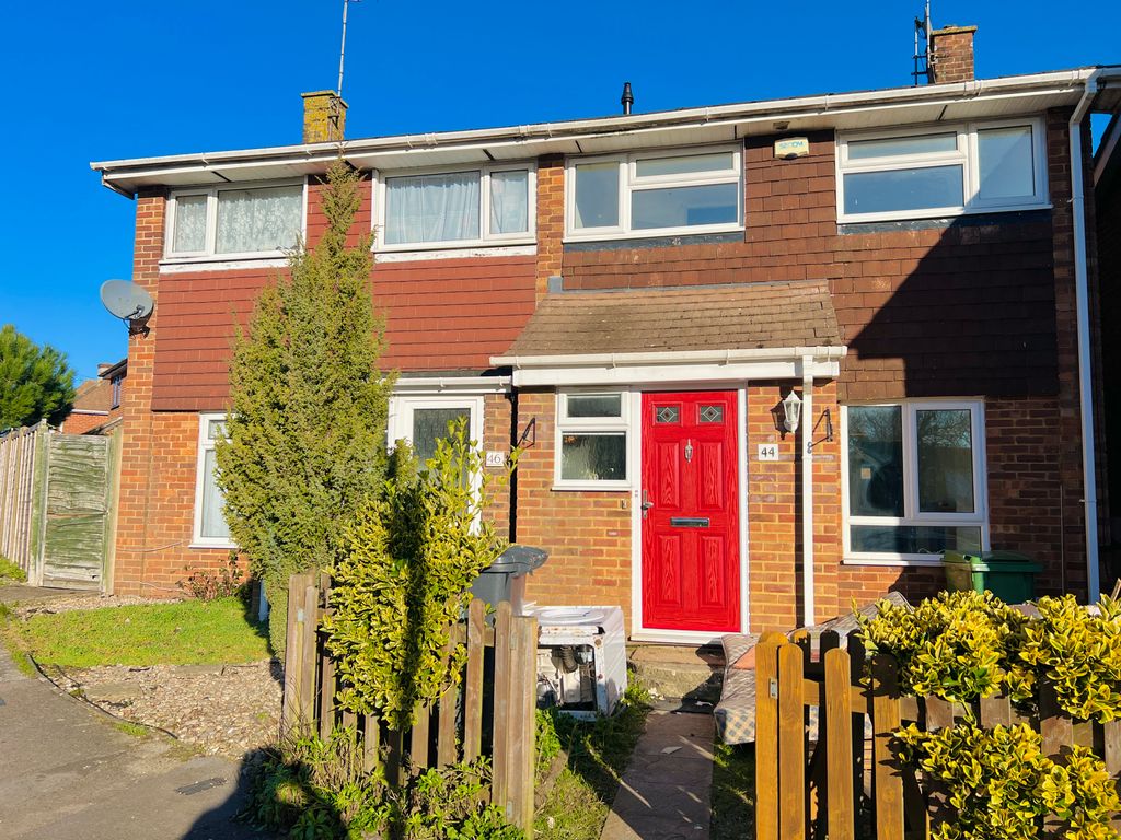 Property photo 1 of 4