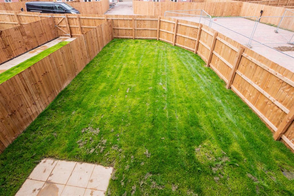 Property photo 3 of 10 P1655693.Jpg