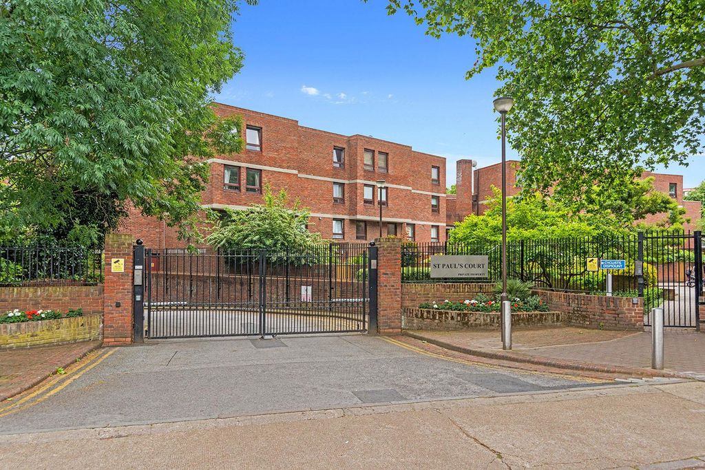 Property photo 2 of 6