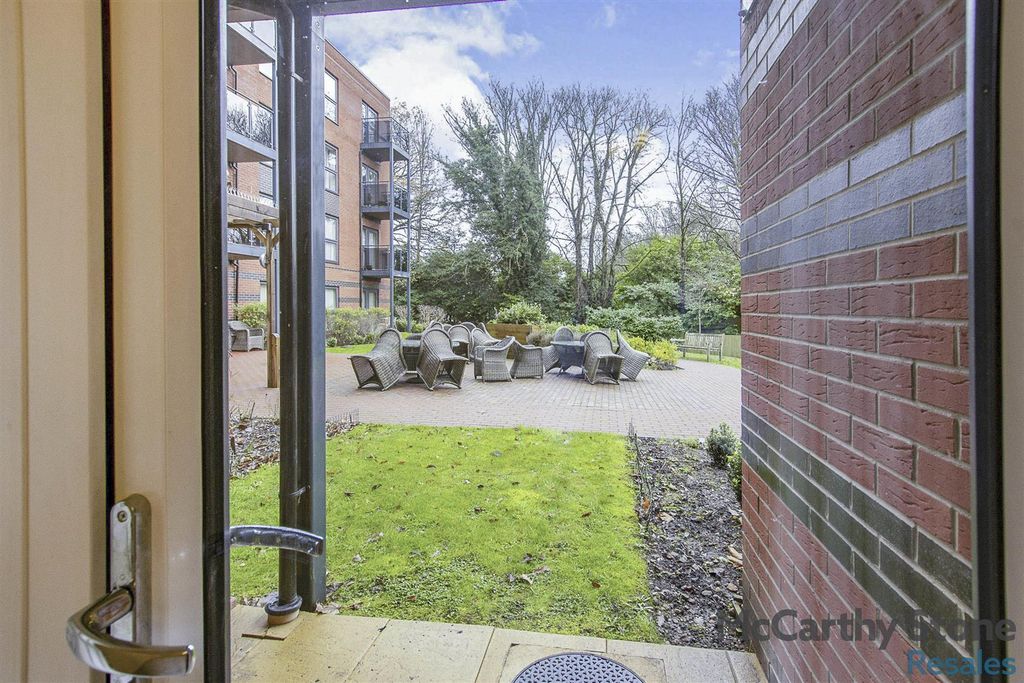 Property photo 3 of 14 App5Rylandpl-07.Jpg