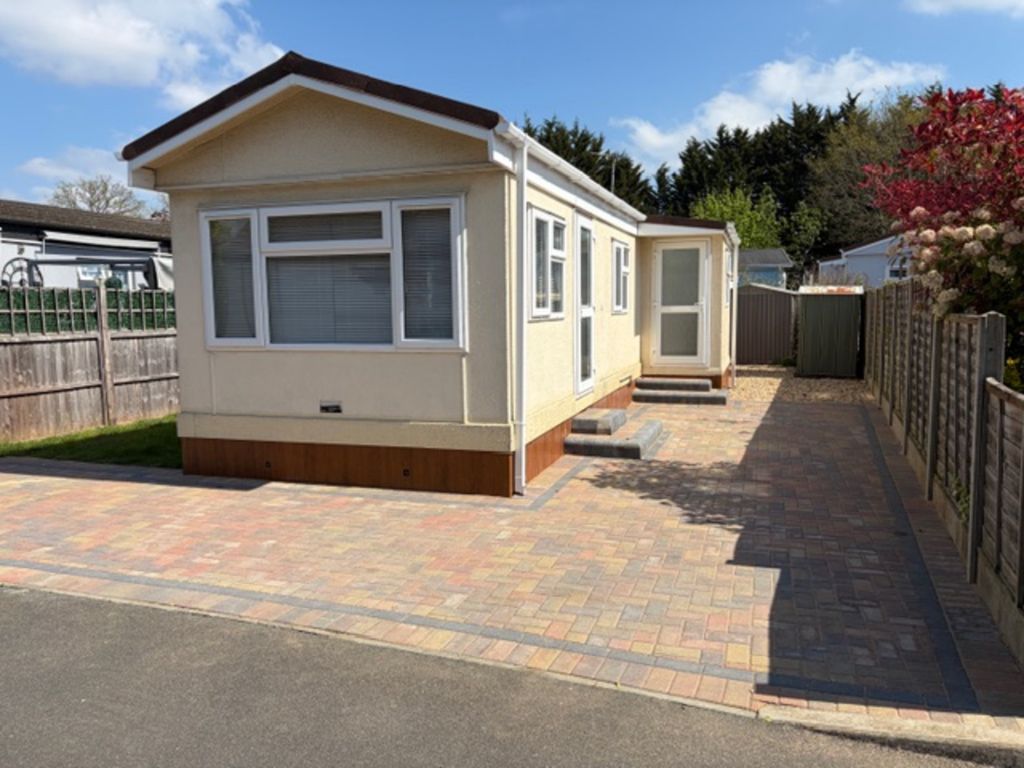 Property photo 1 of 6