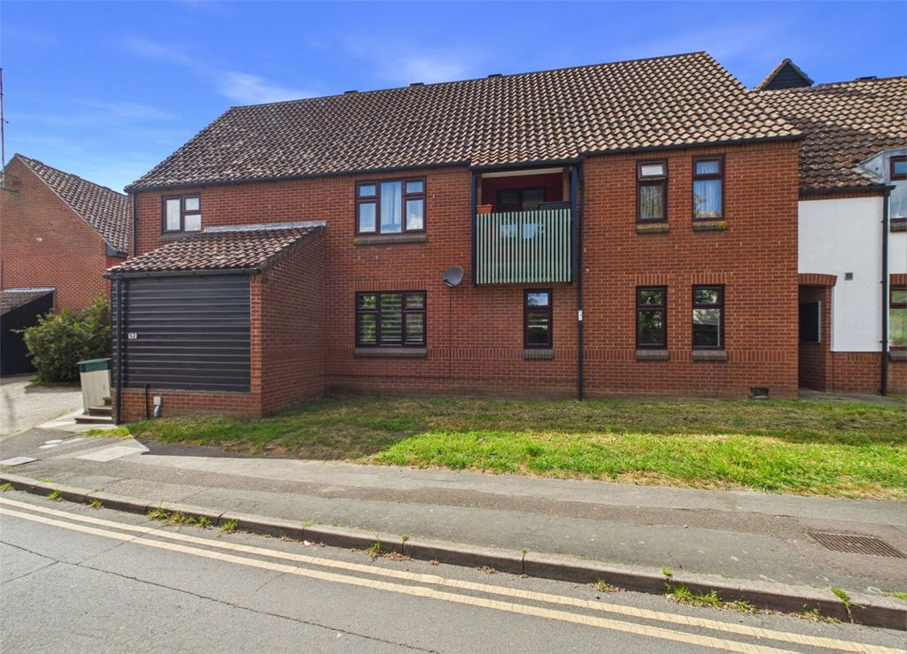 Property photo 1 of 11 Picture No. 13