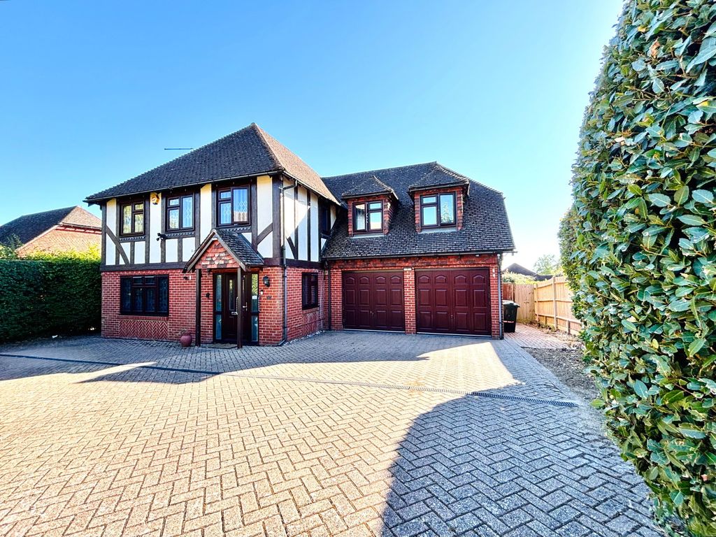 Property photo 1 of 34