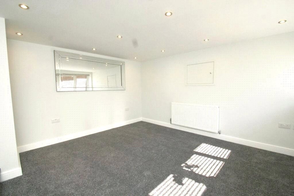 Property photo 3 of 5 Picture No. 02