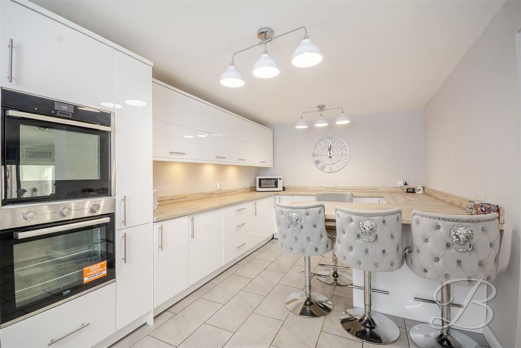 Property photo 2 of 35 Ccltd-16.Jpg