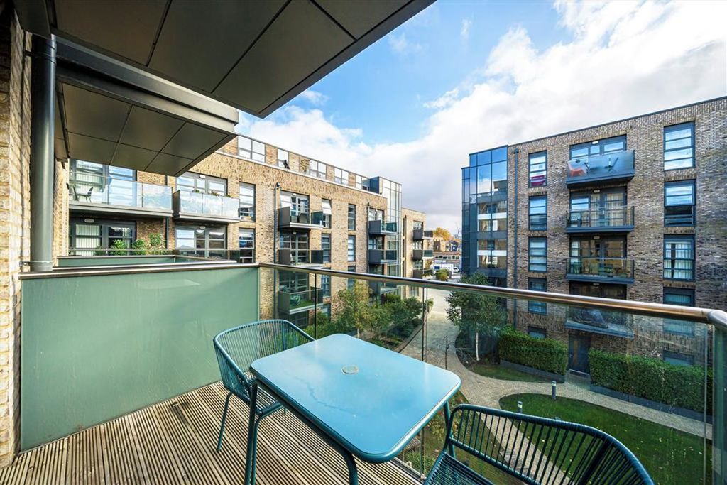 Property photo 3 of 7