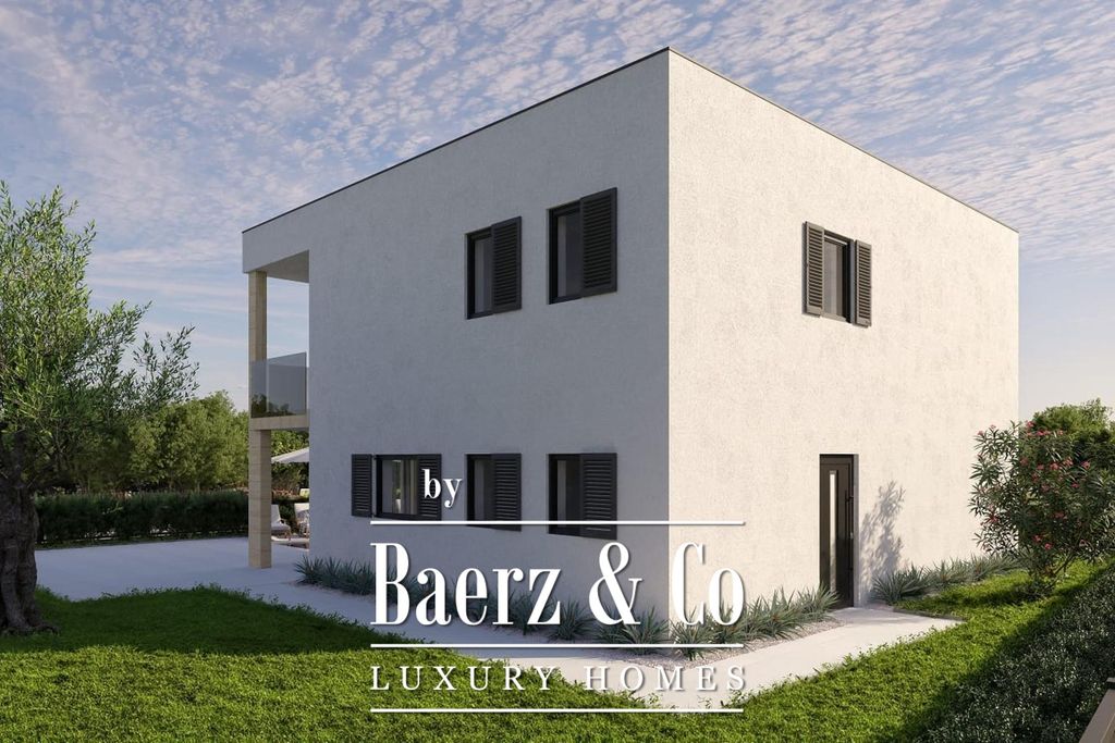 Property photo 3 of 35