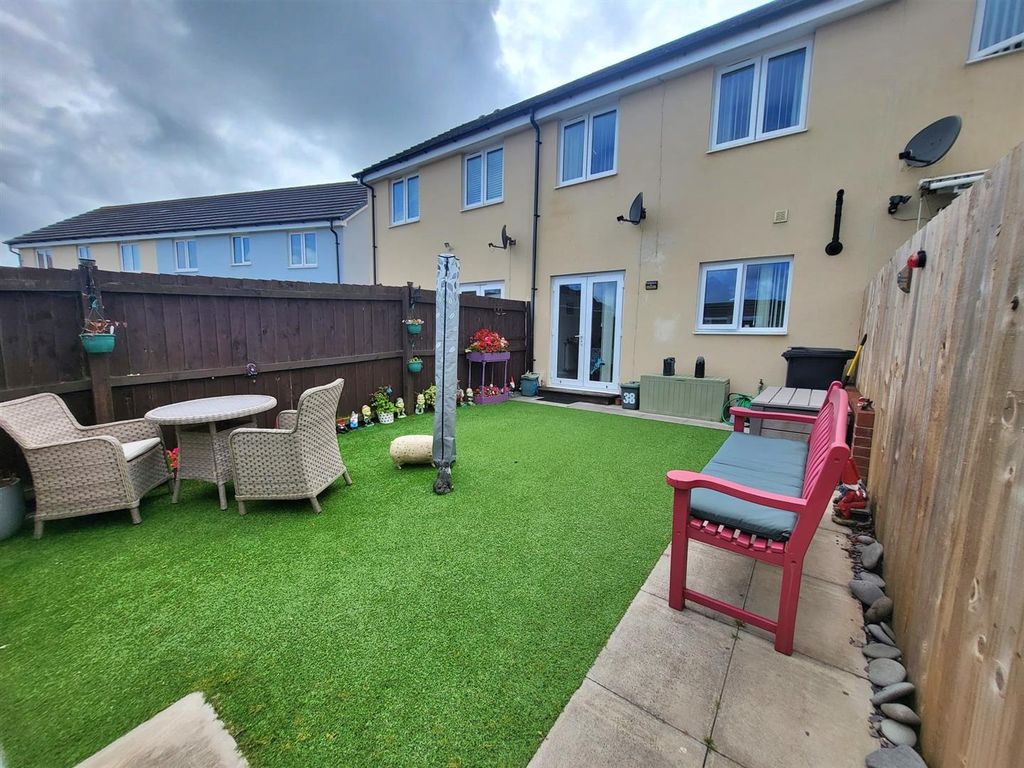 Property photo 2 of 27 17.Jpg