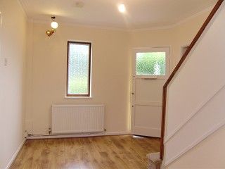 Property photo 3 of 11 Entrance Hallway