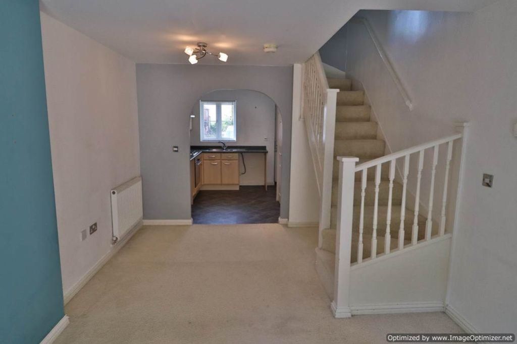 Property photo 3 of 9 wc6