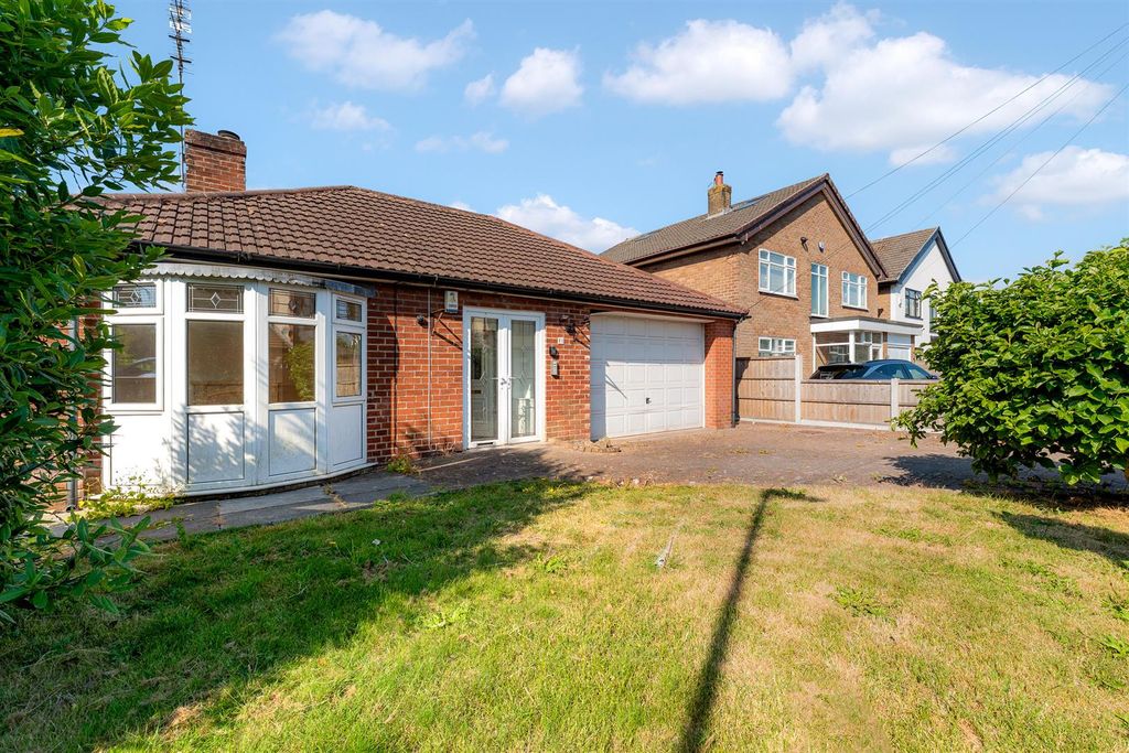 Property photo 1 of 25 21 Park Road-6.Jpg