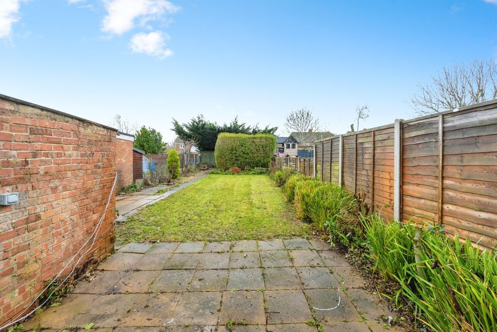 Property photo 2 of 18