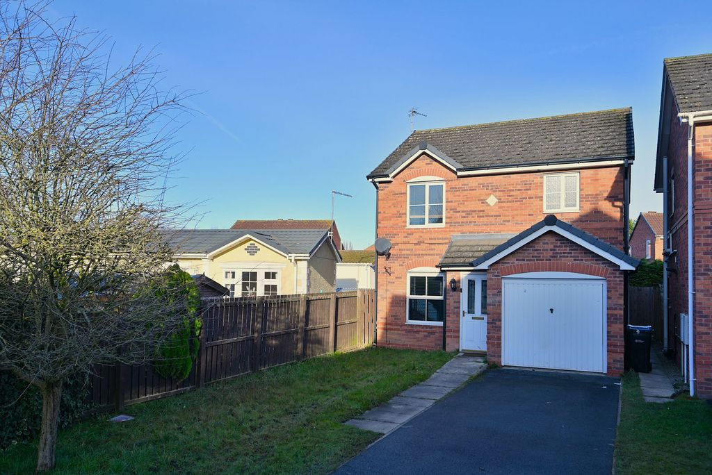 Property photo 1 of 20