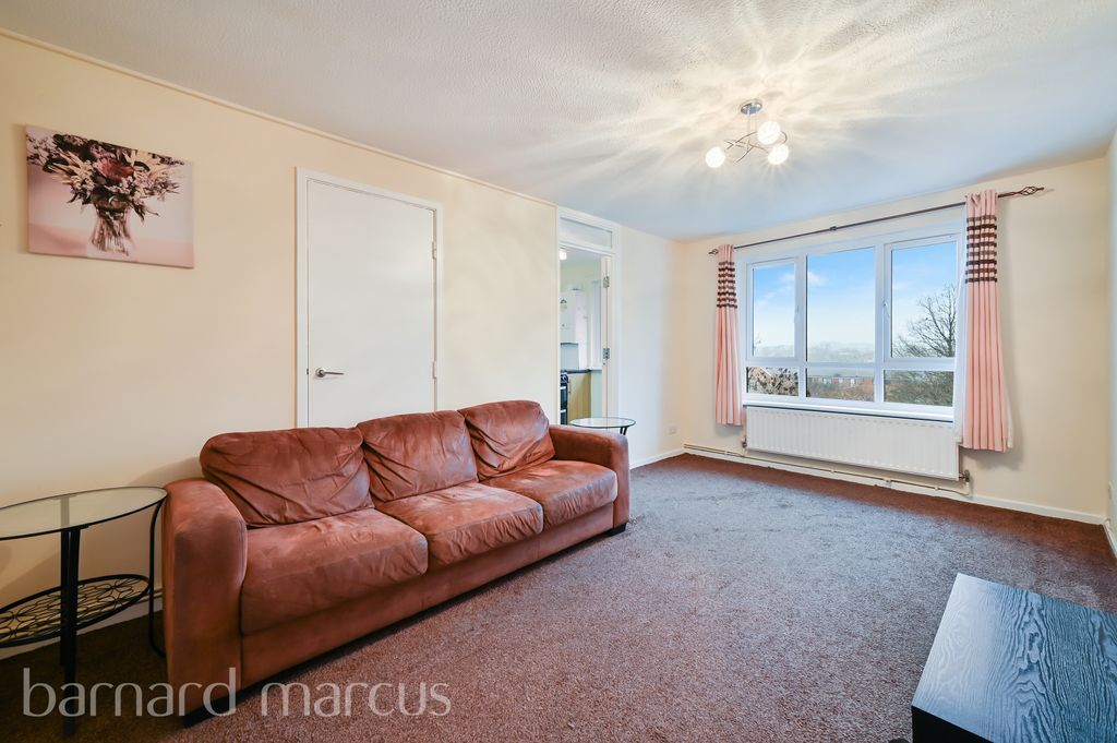 Property photo 2 of 8 Image