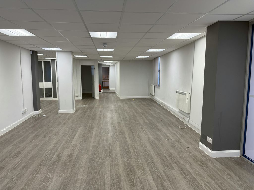 Property photo 2 of 9 Img_1646.Jpg