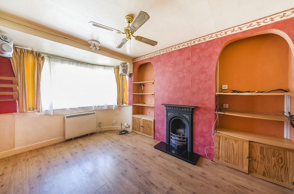 Property photo 2 of 13 Picture No. 05