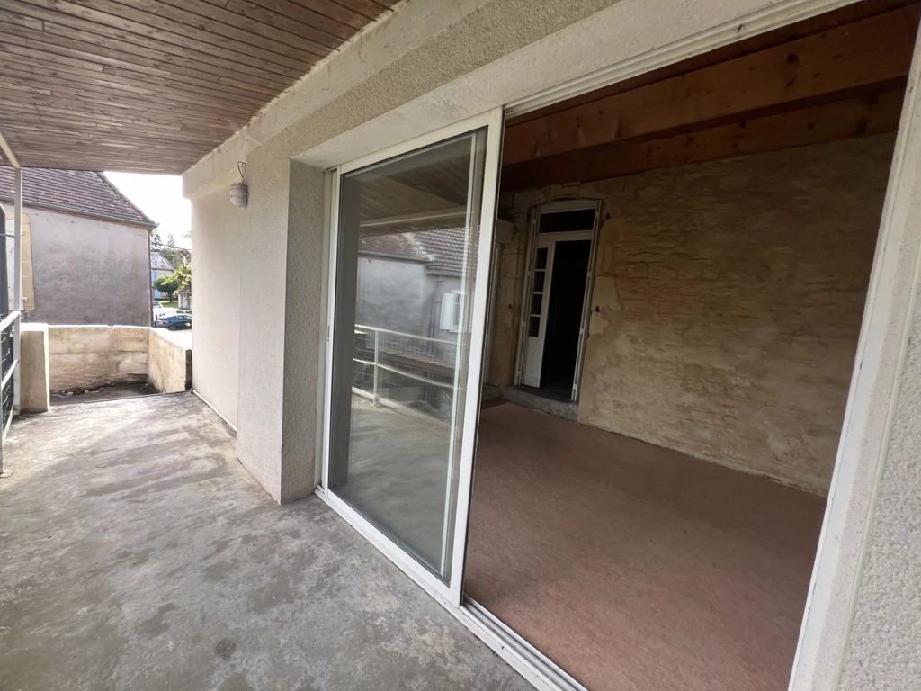 Property photo 1 of 12 Stone Former Café In The Heart Of Dégagnac – Great Potential, Bucolic Setting