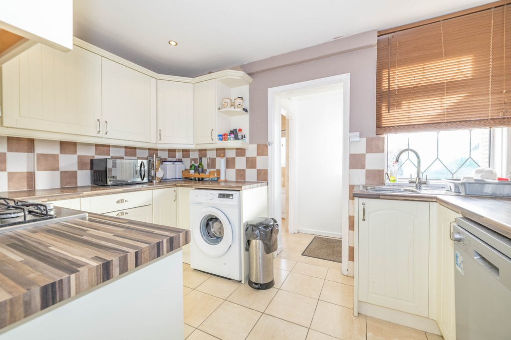 Property photo 2 of 10 Picture 2