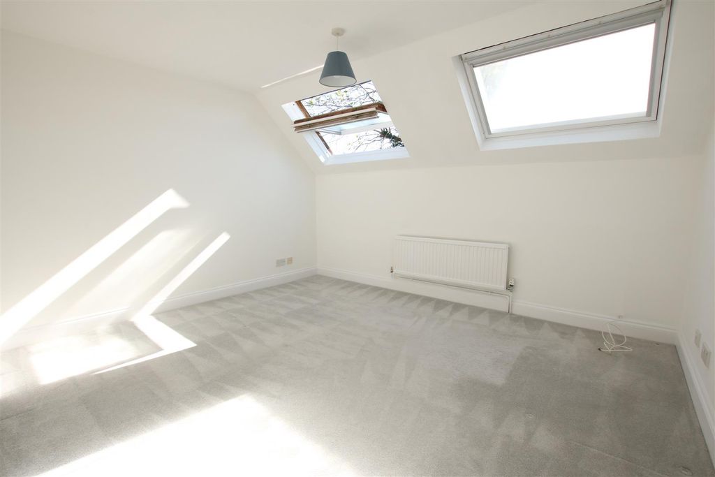 Property photo 3 of 10 Img_5498.Jpg