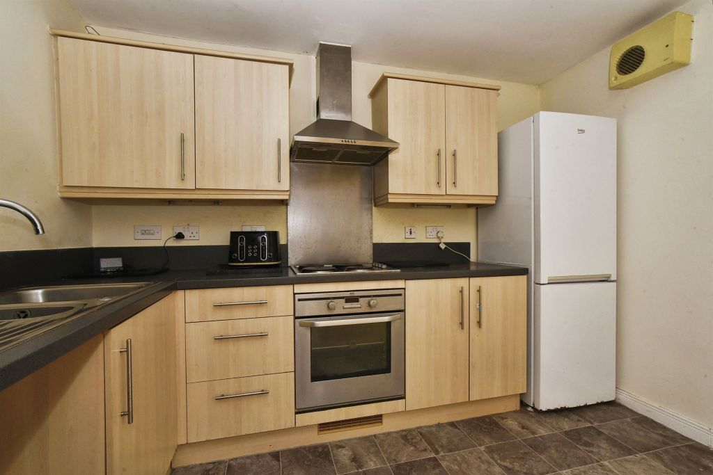 Property photo 2 of 7