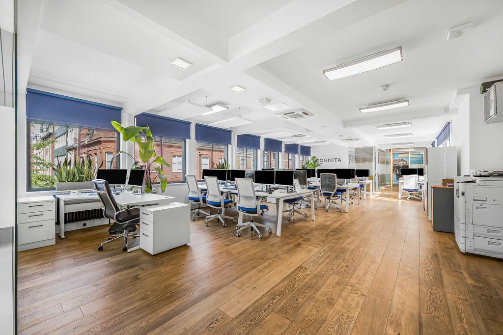 Property photo 1 of 10 Office 2.Jpg