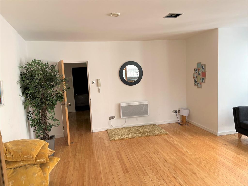 Property photo 3 of 15 Open Plan Lounge/ Kitchen