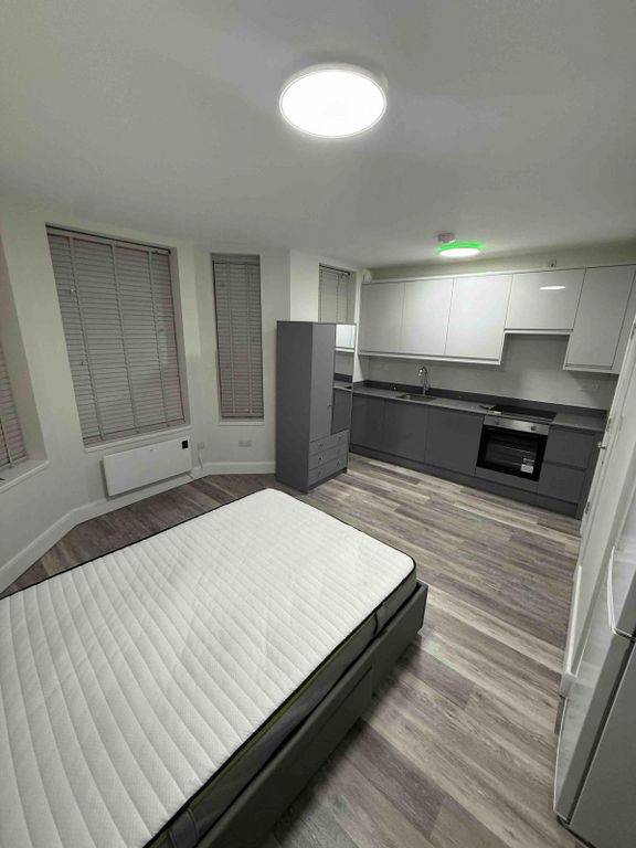 Property photo 2 of 25 Gallery