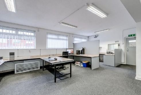 Property photo 1 of 4