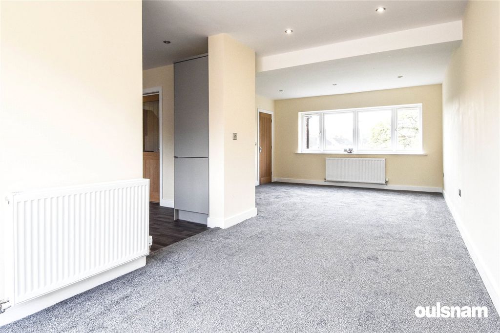 Property photo 3 of 14 Picture No. 05
