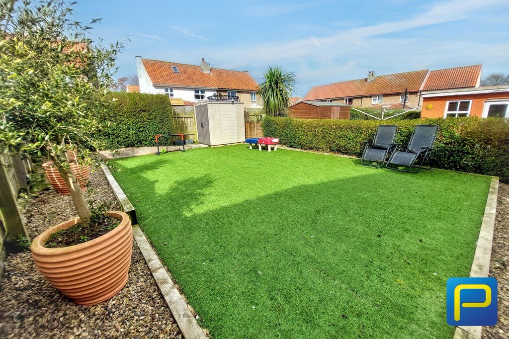 Property photo 3 of 28