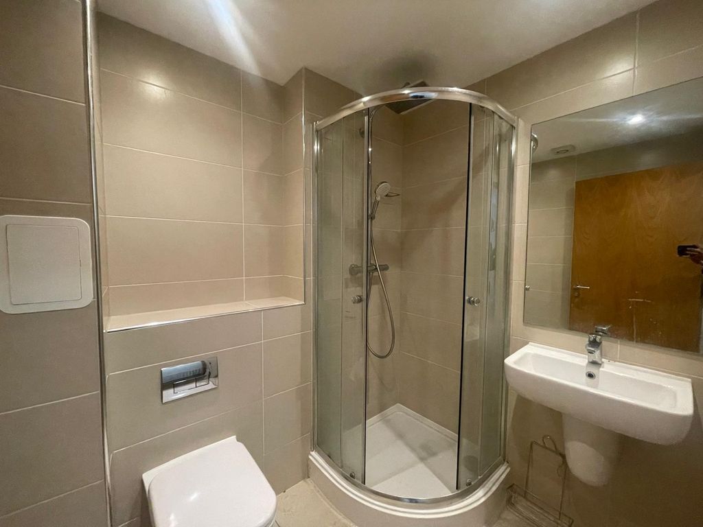 Property photo 3 of 7 Gallery