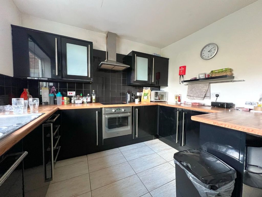 Property photo 2 of 8 Image6.Jpeg