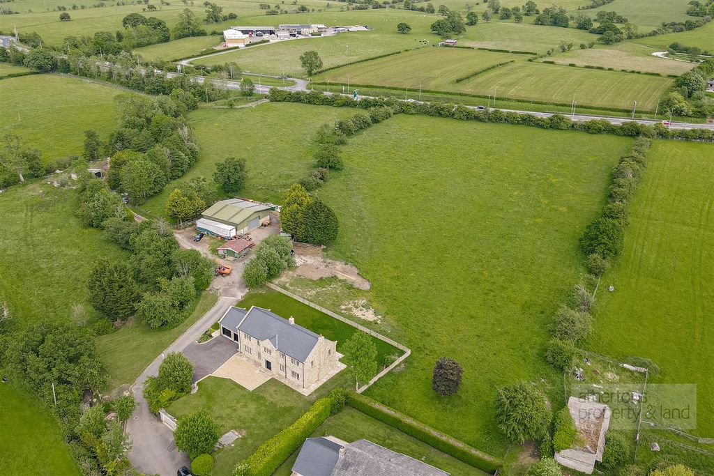 Property photo 2 of 37 Dji_Fly_20250602_155908_3_1748876440122_Photo.Jpg