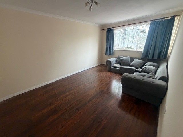 Property photo 3 of 10 Gallery