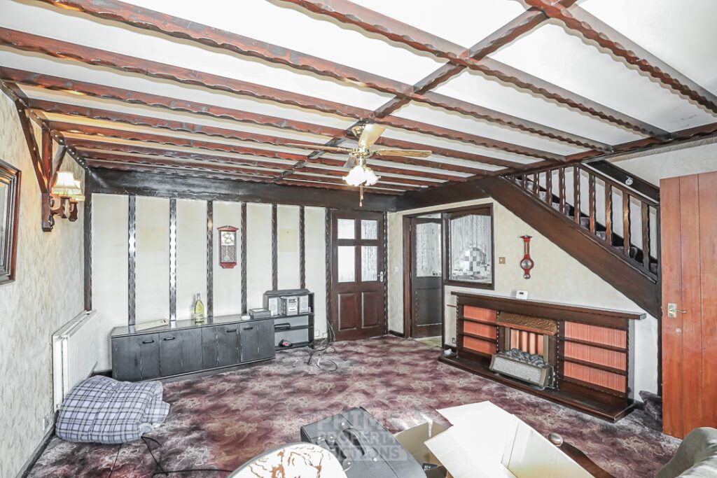 Property photo 3 of 26